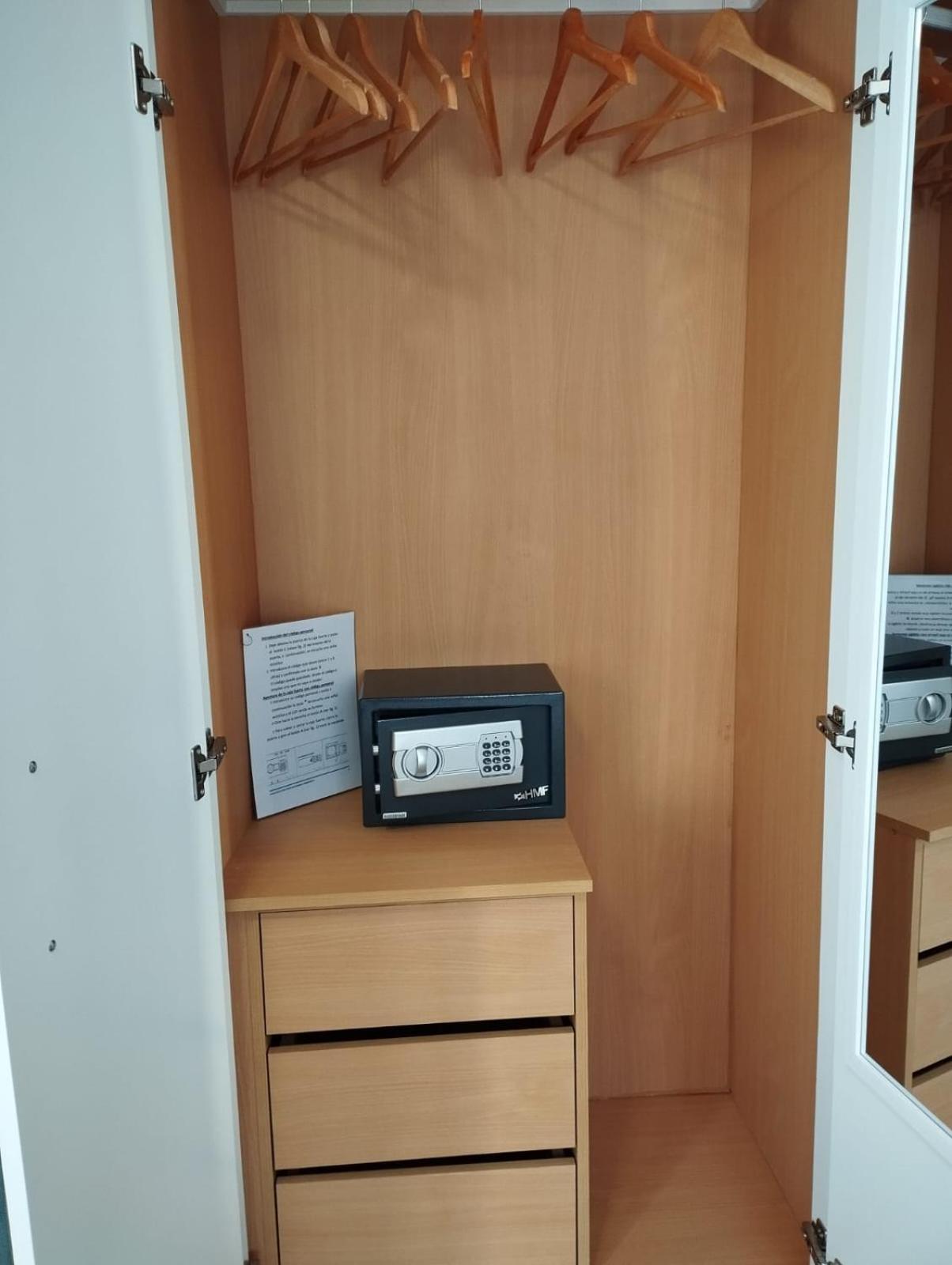 Apartamento La Fuente 27 Tomares Extérieur photo