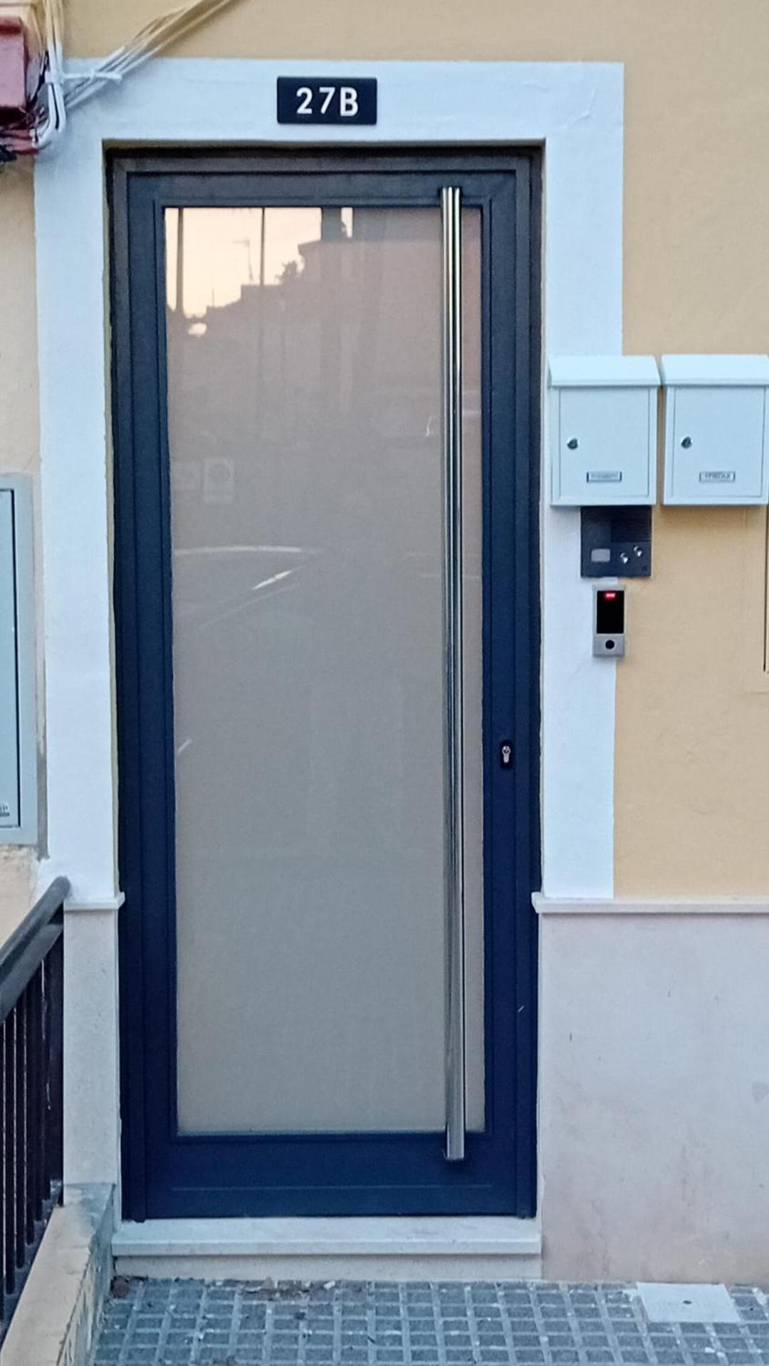 Apartamento La Fuente 27 Tomares Extérieur photo